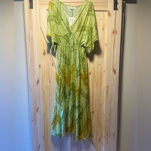 Alchemy Fashions - Fairy/Goddess Green Dress with Metallic Gold Pattern